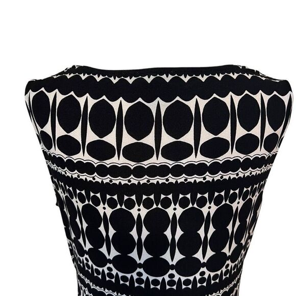 Ann Taylor Black and White Dressy Tank. Size Small. Great Condition! - Picture 4 of 11